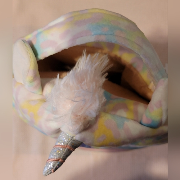 🥳 HOST PICK 🥳 SQUISMALLOWS EASTER BASKET! - Picture 5 of 16